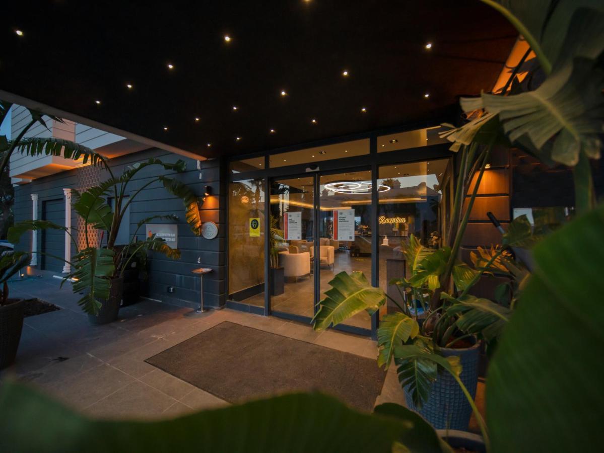 Sea Palm Otel יאליקאבאק מראה חיצוני תמונה