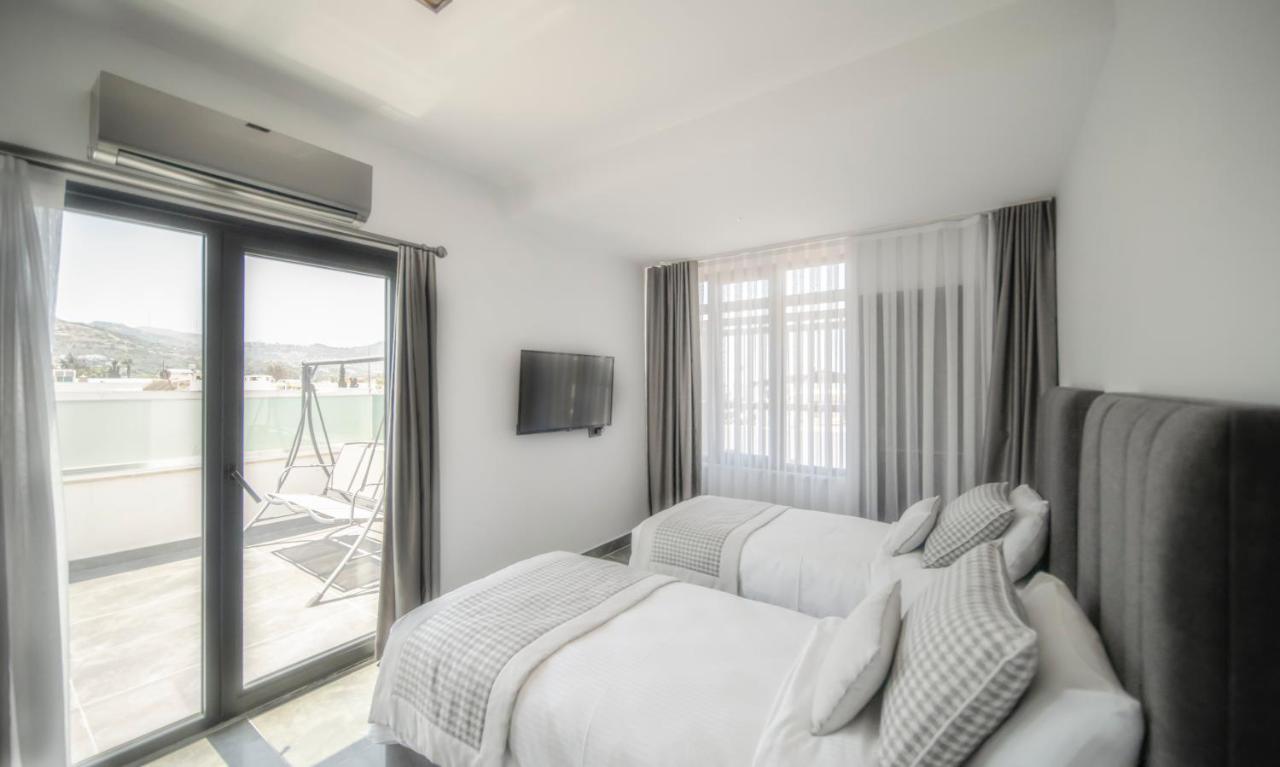 Sea Palm Otel יאליקאבאק מראה חיצוני תמונה